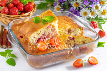 Пирог с клубникой и ревенем в духовке